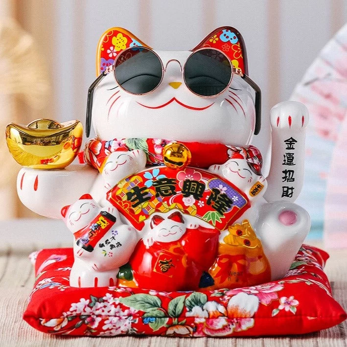Chat Chinois Qui Lève La Patte 3 Chat Chinois Qui Lève La Patte