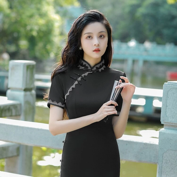 Robe Chinoise Moulante 8 Robe Chinoise Moulante – Image 6