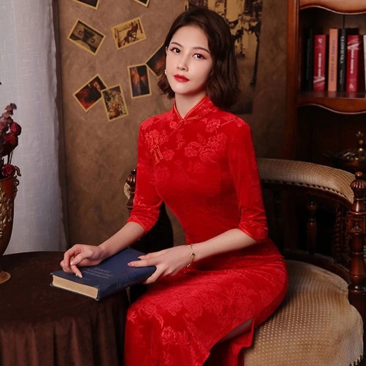 Robe Chinoise Rouge Fendue 6 Robe Chinoise Rouge Fendue – Image 4