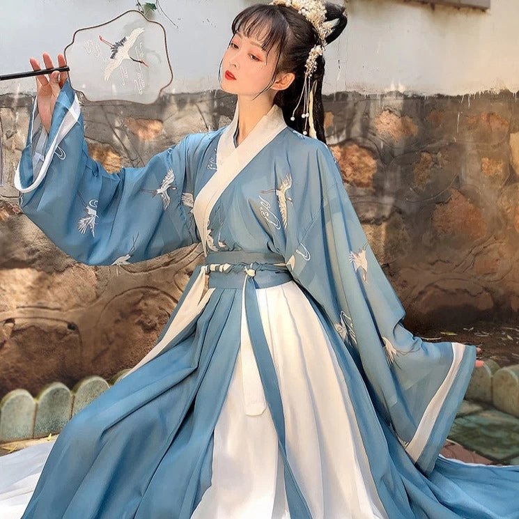 Tenue Traditionnelle Chinoise Hanfu 6 Tenue Traditionnelle Chinoise Hanfu – Image 4